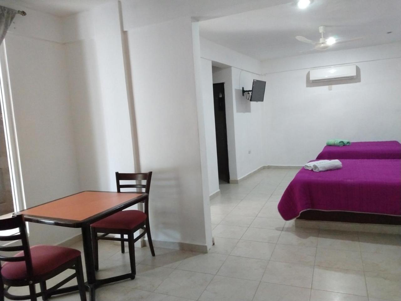 Hotel Espana Chetumal Eksteriør bilde